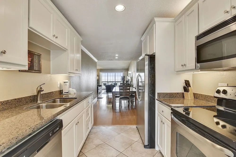 Dawn 1038-sailor's Repose 2 Bedrooms 2 Bathrooms Condo