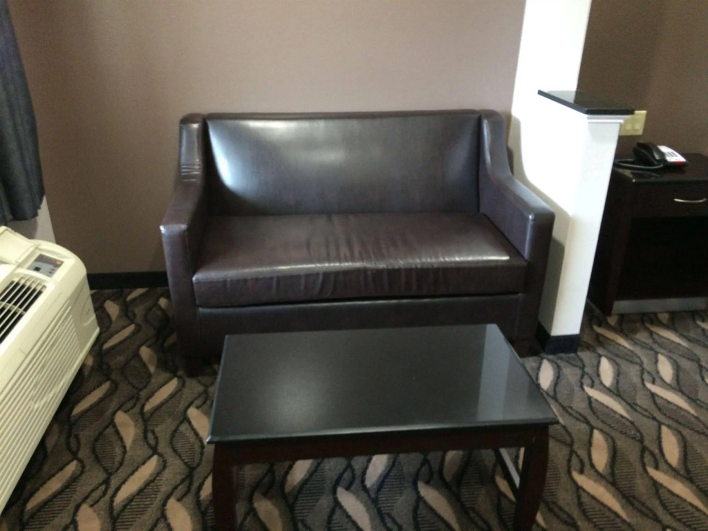 Palace Inn Sam Houston Race Park