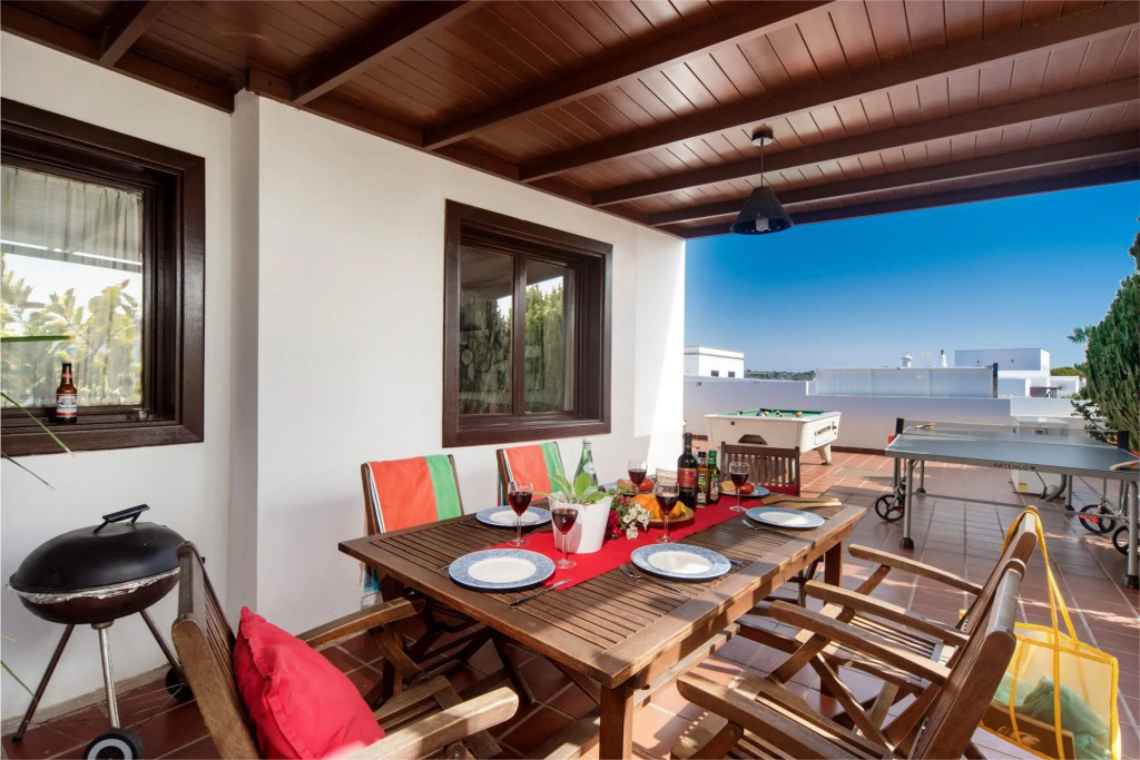 Villa Julianne 1 Heated Private Pool Walk to Beach A C Wifi Car Not Required - 2416