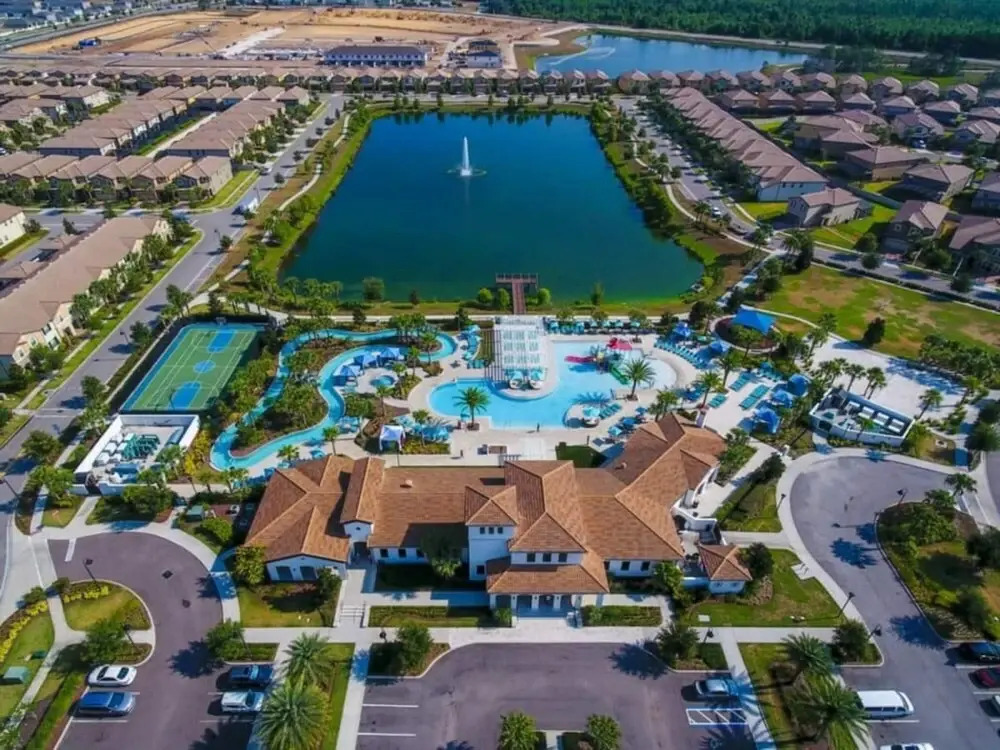 9035 Amazing Townhome for Your Family