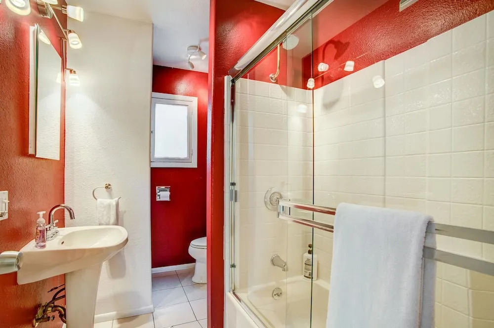 Wine Country Gem 2 Bedrooms 1 Bathroom Home