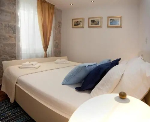 Luxury Rooms Lucija and Luka