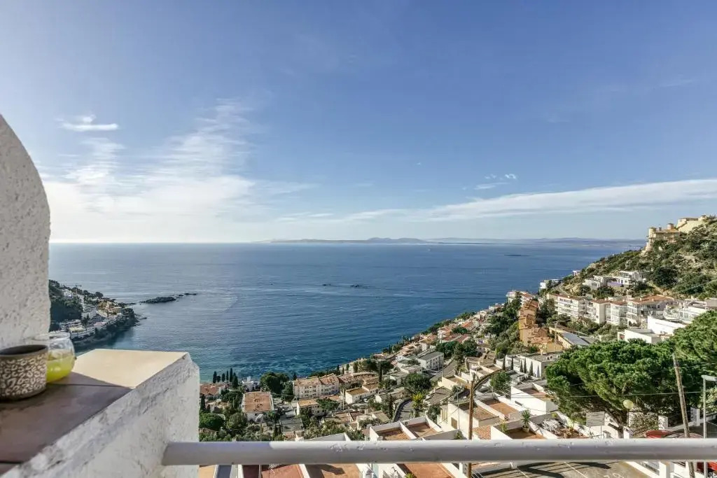 Roses House to the Sea Villa 29
