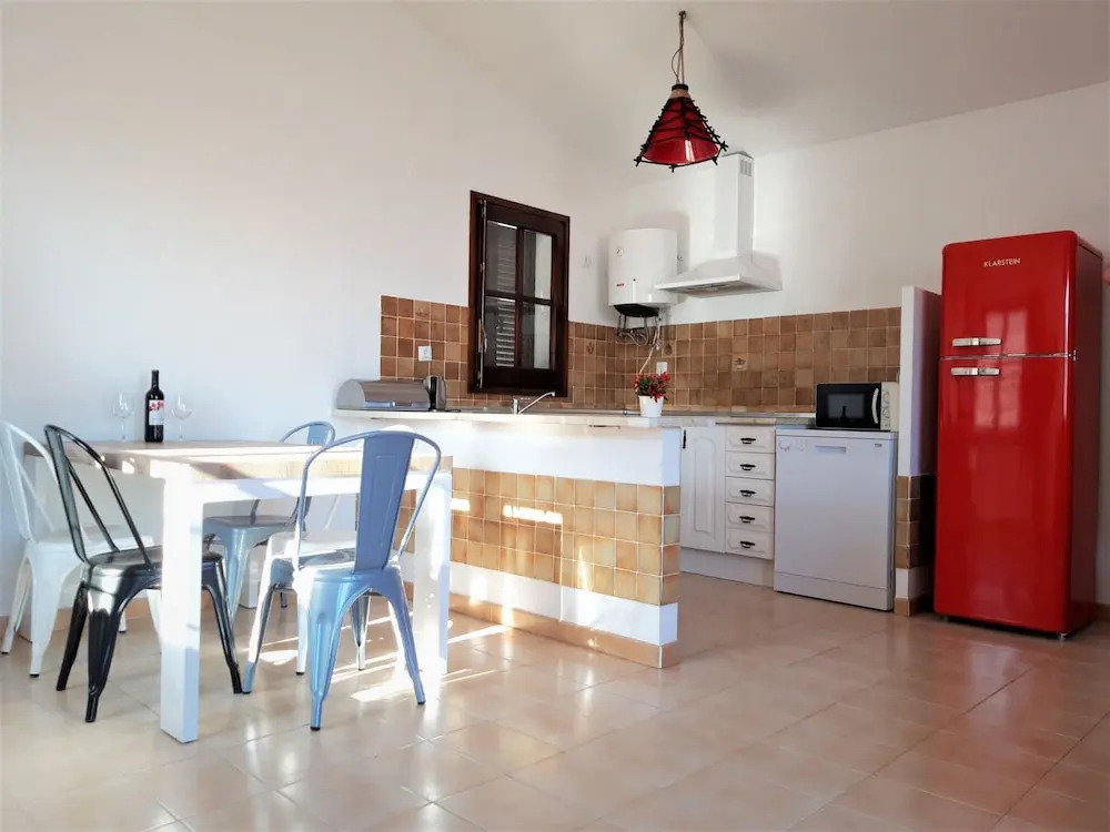 Fabulous Holiday Home in Miami Platja With Sea Views