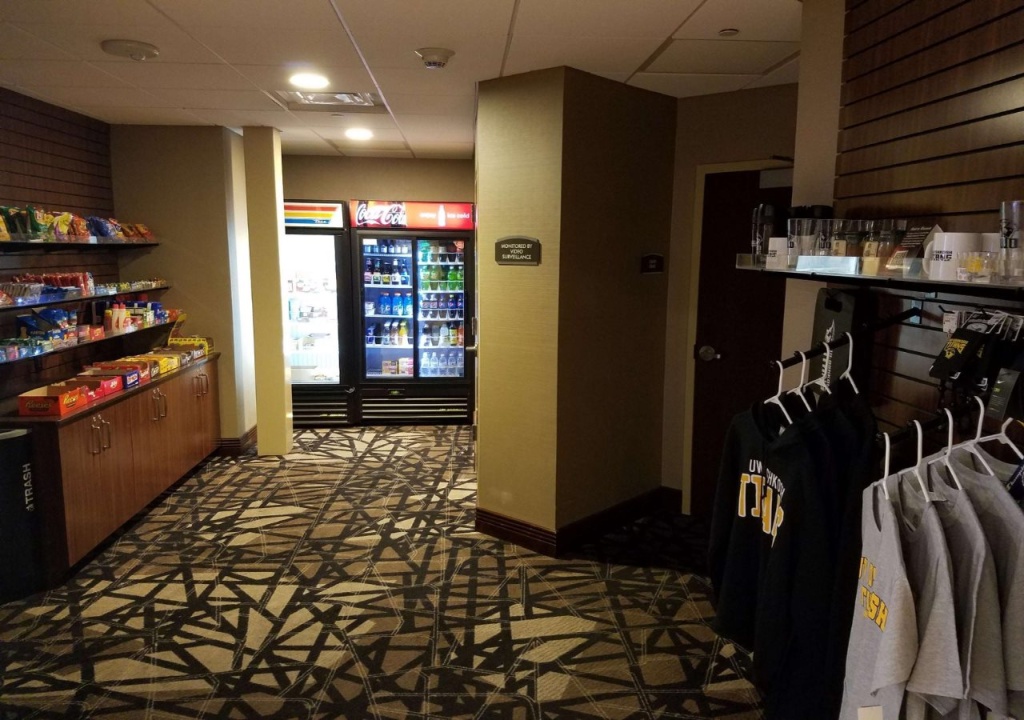 Oshkosh Marriott Waterfront Hotel & Convention Center