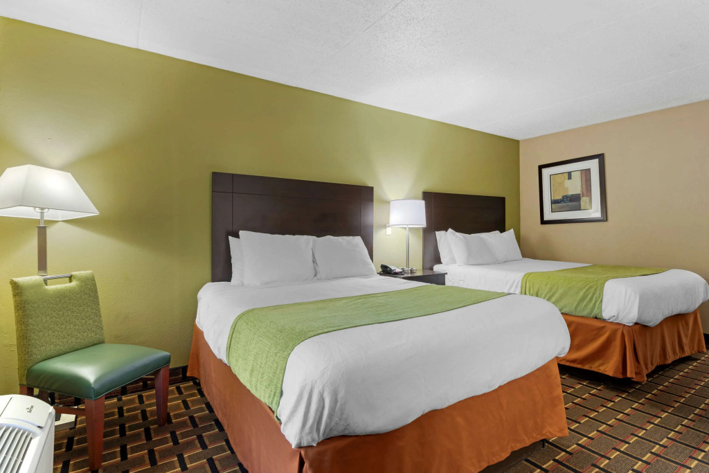 SureStay Hotel by Best Western Lenoir City