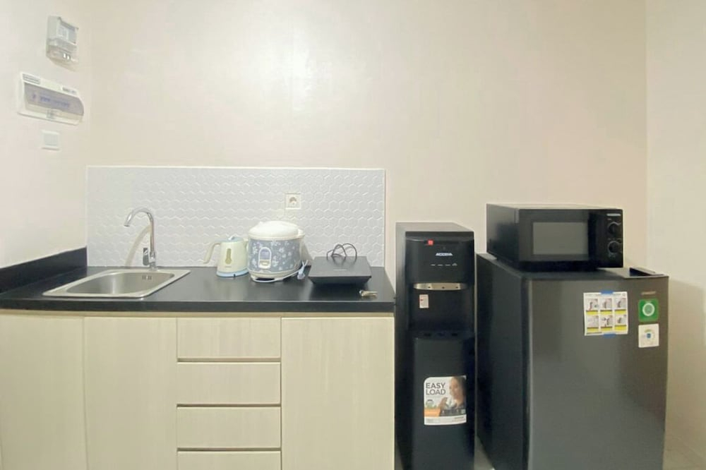 Lovely 1Br (No Living Room) At Apartment Cordova Edupartment Semarang