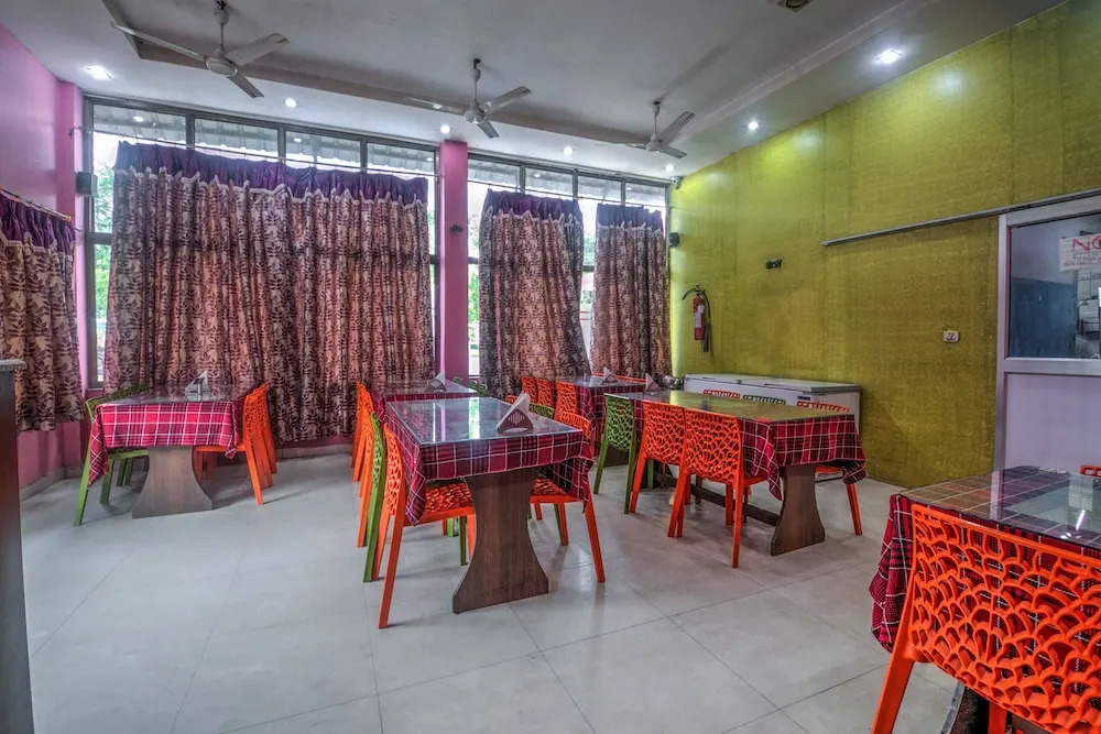 OYO 4518 Hotel Parashuram