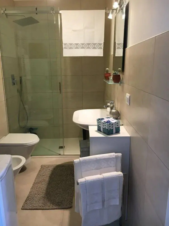 Teti Holiday Home