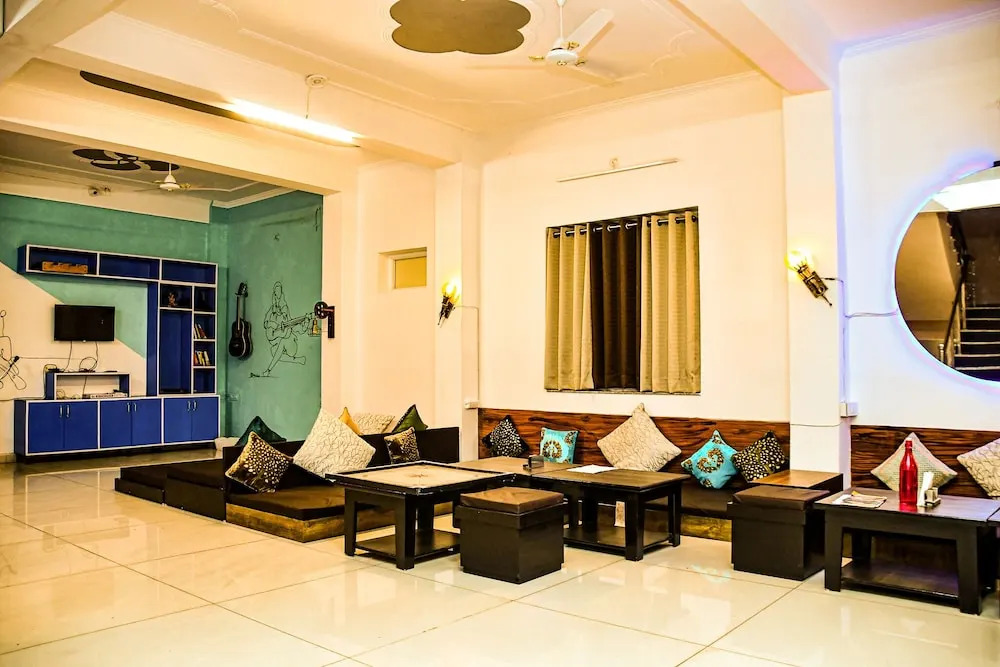 Blue River Hostel, Rishikesh