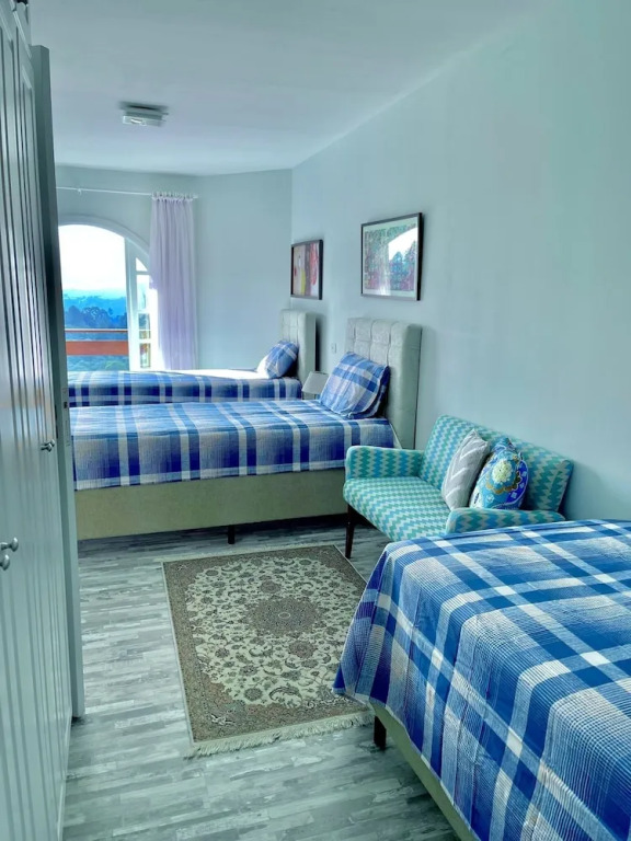 Quatre Saisons Residence Apartamentos Duplex com linda vista em Campos do Jordão