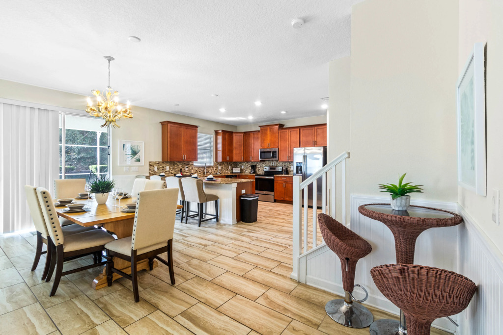 1546MVD00, Davenport , US