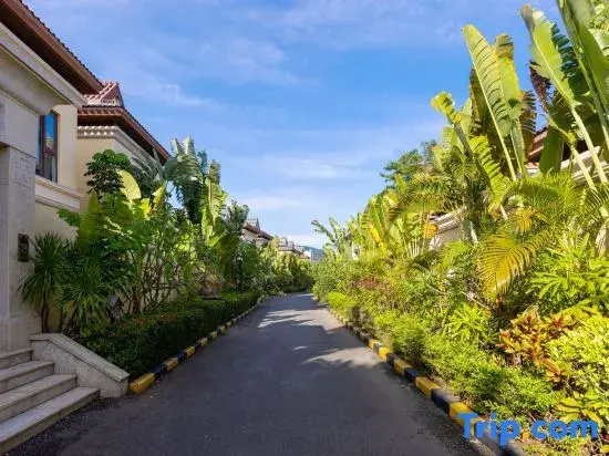 Sister Sister Holiday Villa