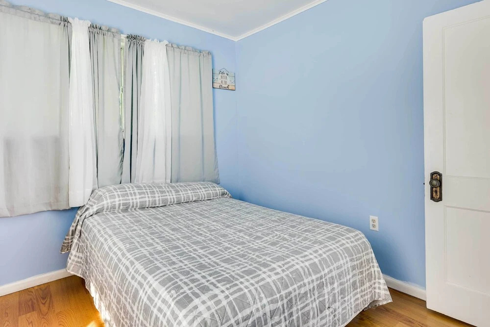 Scenic Geneva Cottage w/ Lake Erie Beach Access!