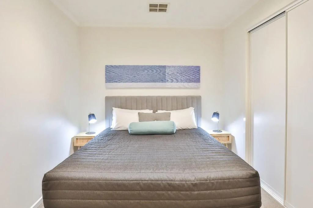 Indulge Apartments - Langtree