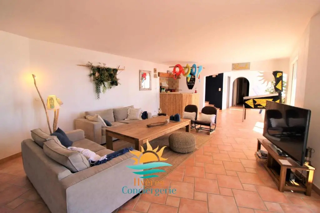 Villa 4*-vue sur les les Iles D'Or-Carqueiranne