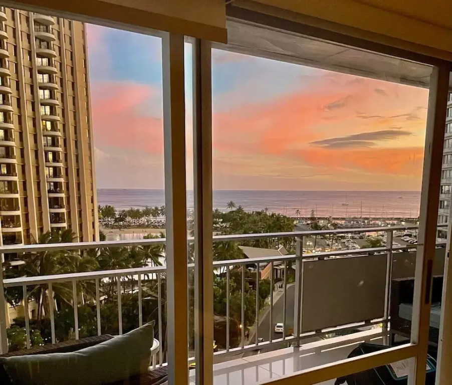 @ Marbella Lane - Cozy 2BR w/ Amazing Ocean Views