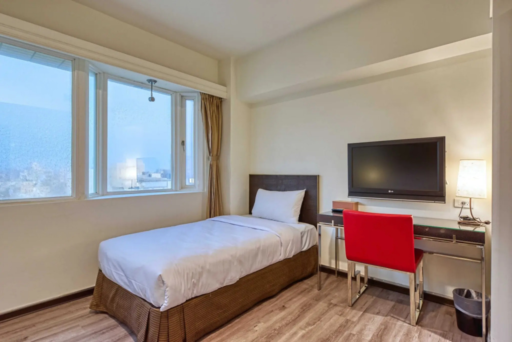 Jih Lih Hotel