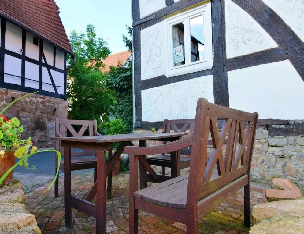 Traditionelles Ferienhaus in Hessen mit Garten