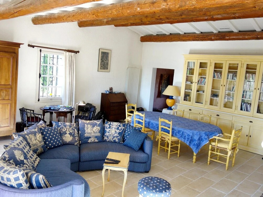 Villa With 4 Bedrooms in Pernes-les-fontaines, With Wonderful Mountain