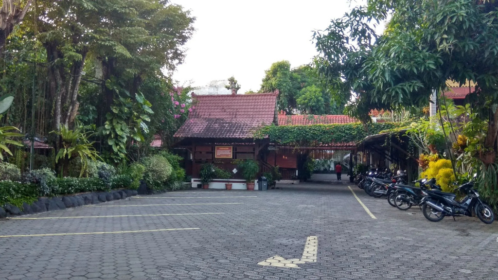 Paku Mas Hotel