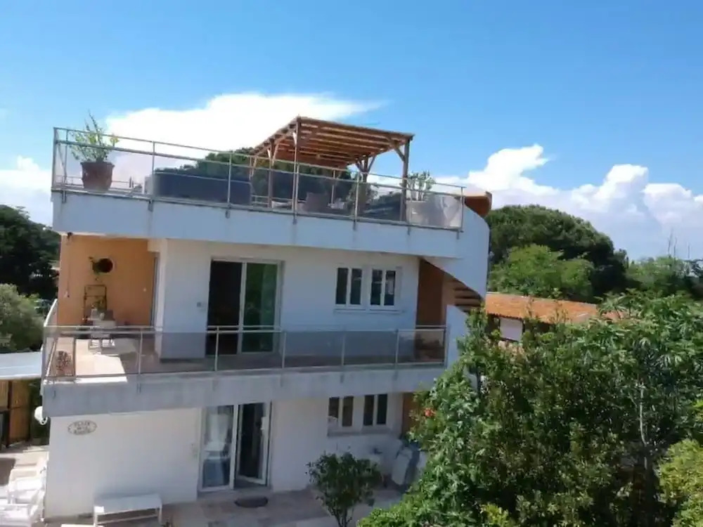 Villa LAmiraute