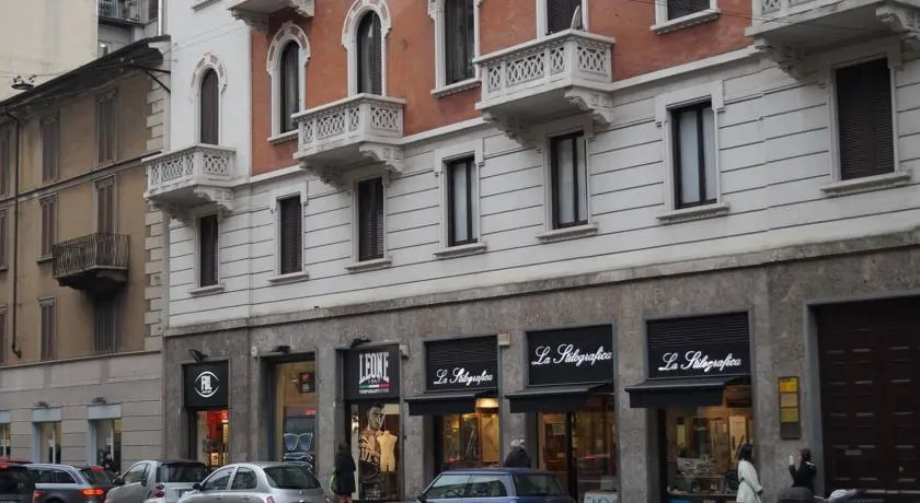 Milano Shopping District Apartment