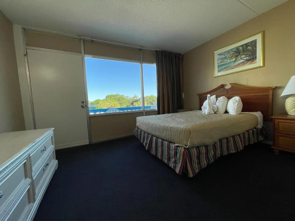 Polynesian Beach & Golf Resort