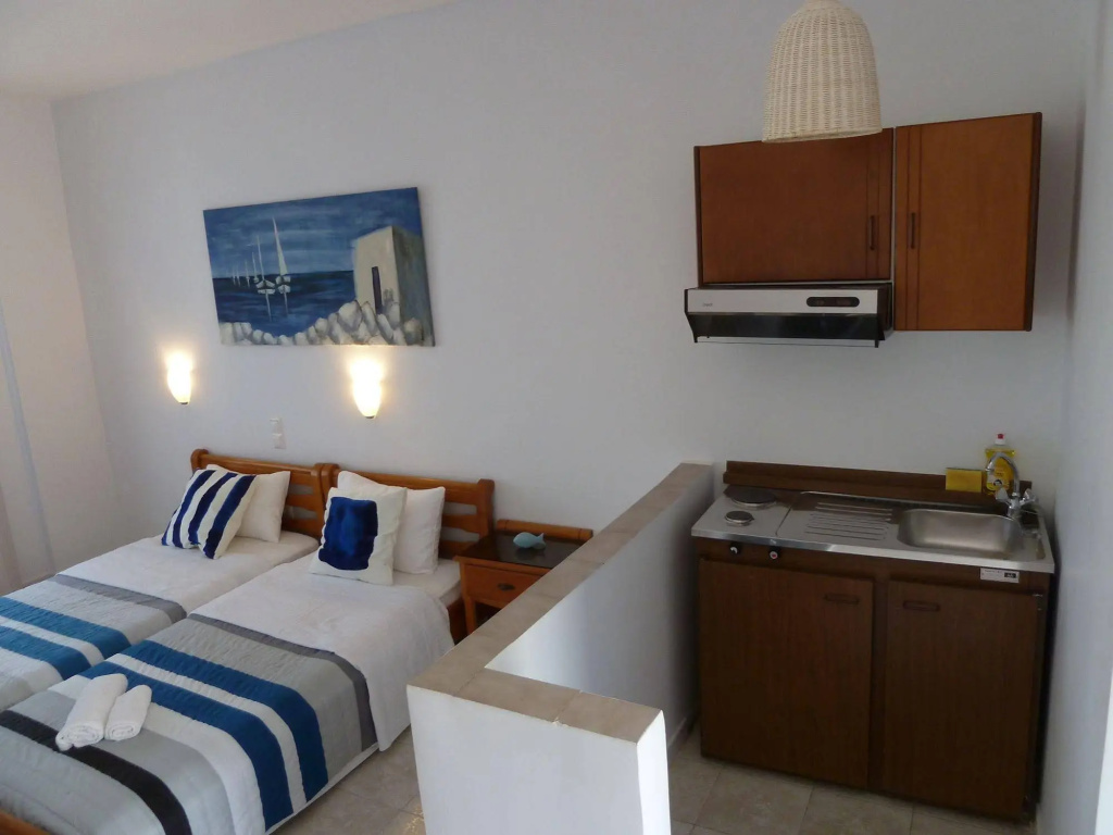 Dedes Apartments