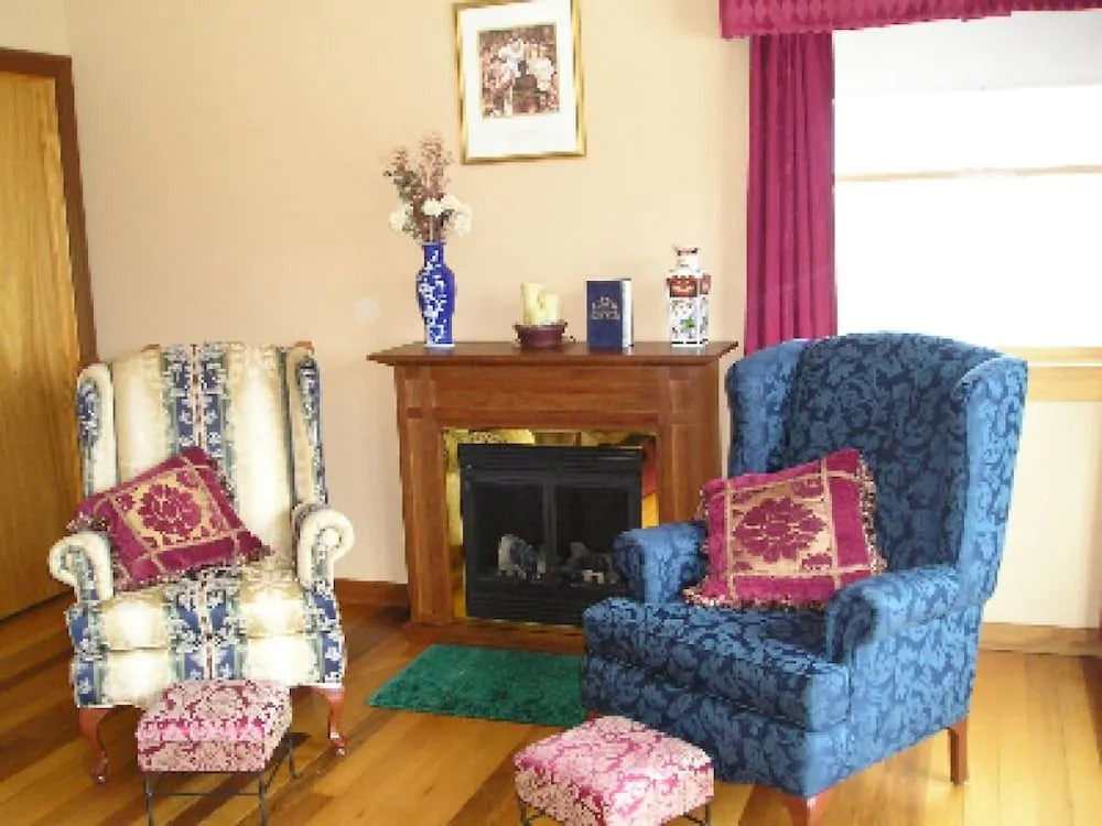 Coppertoppe Inn & Retreat Center