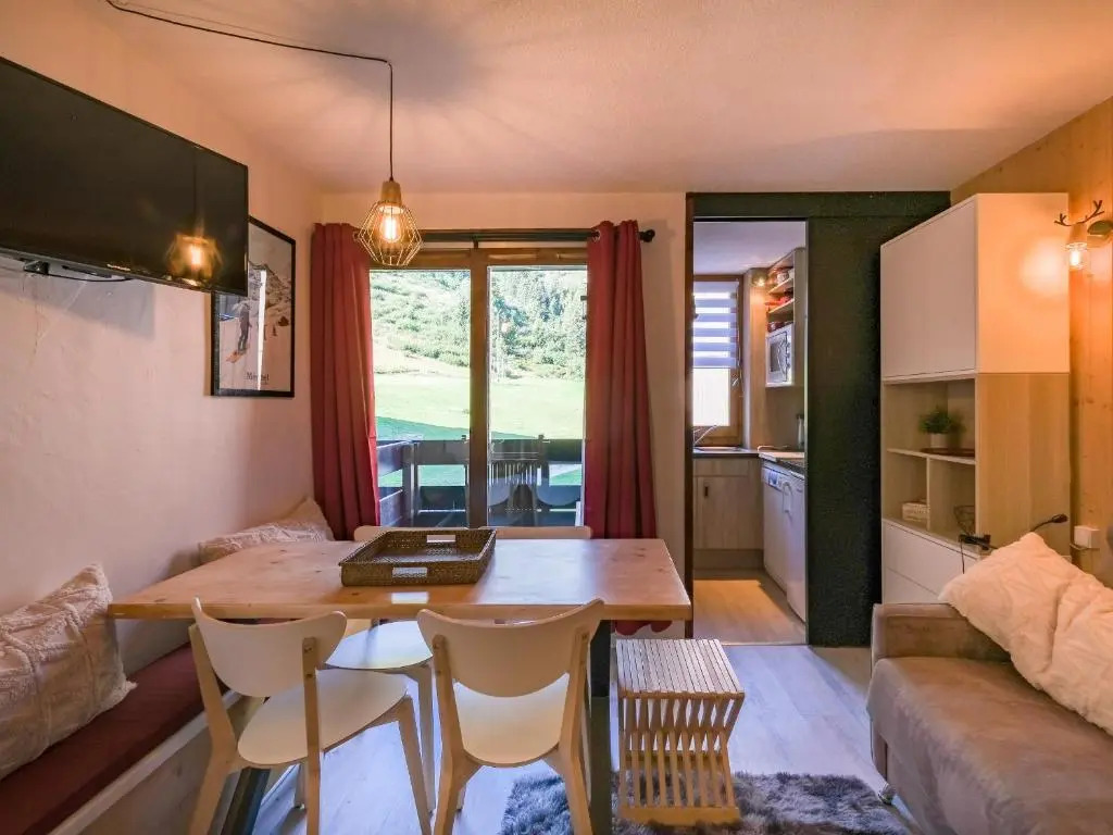Appartement Les Allues-Méribel, 2 pièces, 5 personnes - FR-1-355-65