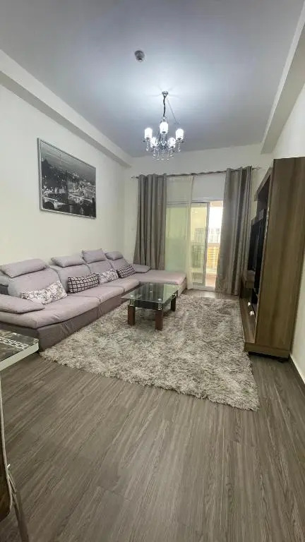 Lovely 2 bedroom with parking for rent in ajman