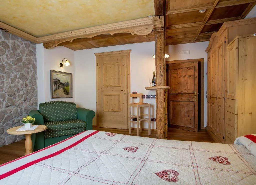 Historic Hotel Ristorante La Stua