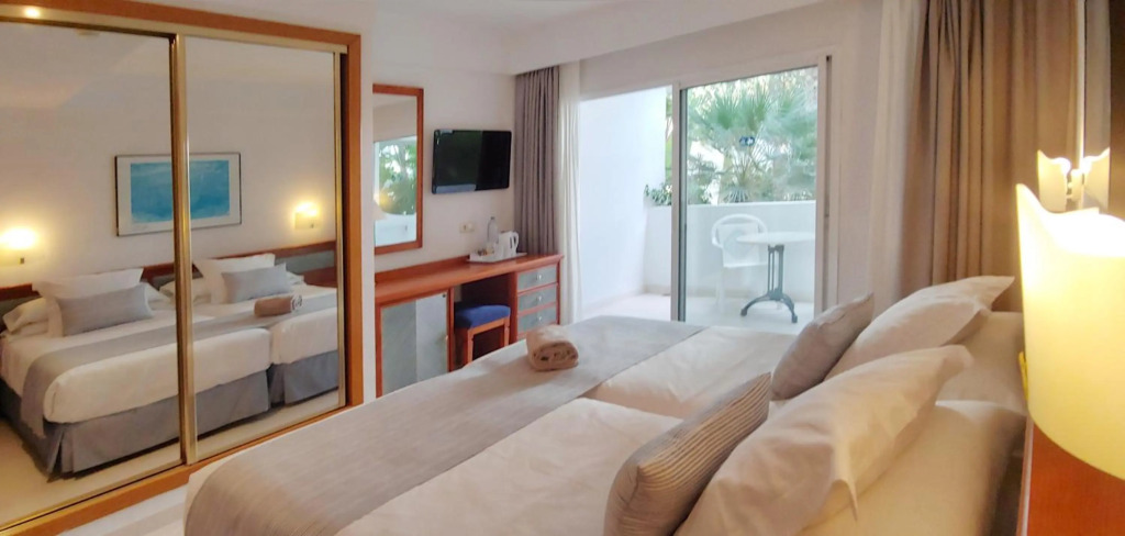 Hotel Rocamarina