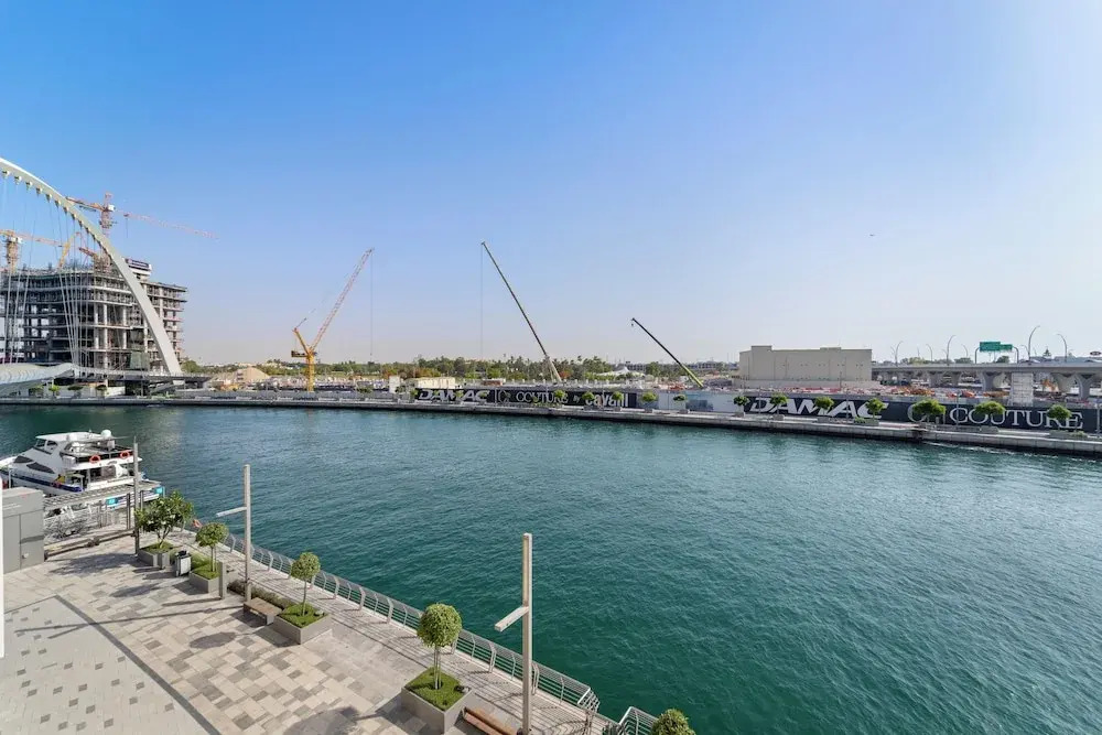 2BR M Canal Front B3 Waterfront Views