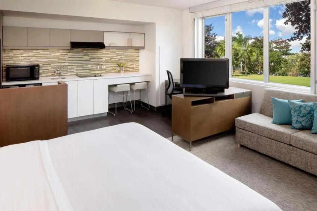 Element by Marriott Miami International Airport