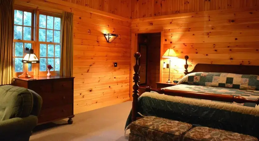 Migis Lodge