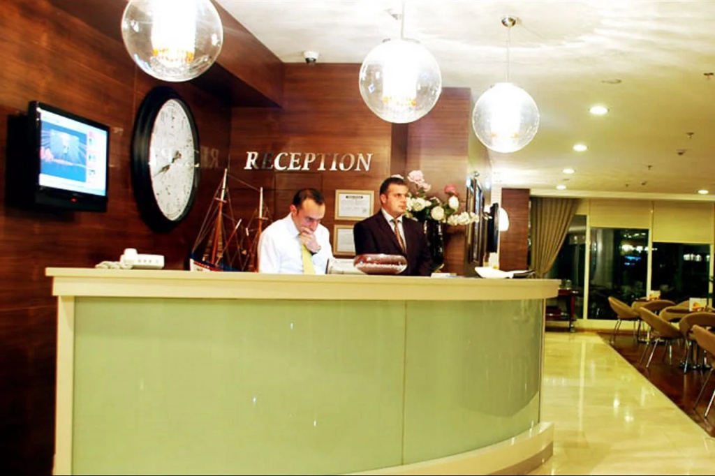 Alba Hotel