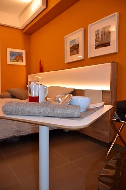 Гостевой дом Via Toledo 156 Napoli Cozy Rooms