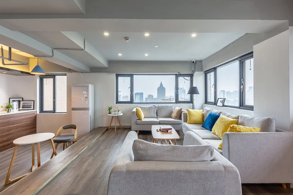 Yootel Hostel