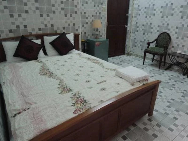 M Village Hotel Nguyen Du