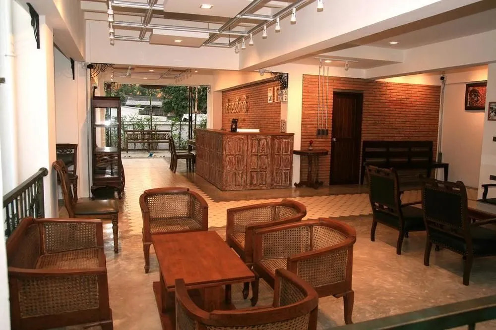 Nida Rooms Sri Phum 72 Central Plaza