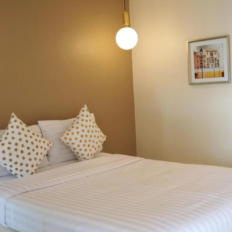 Sichon Modern House Hotel
