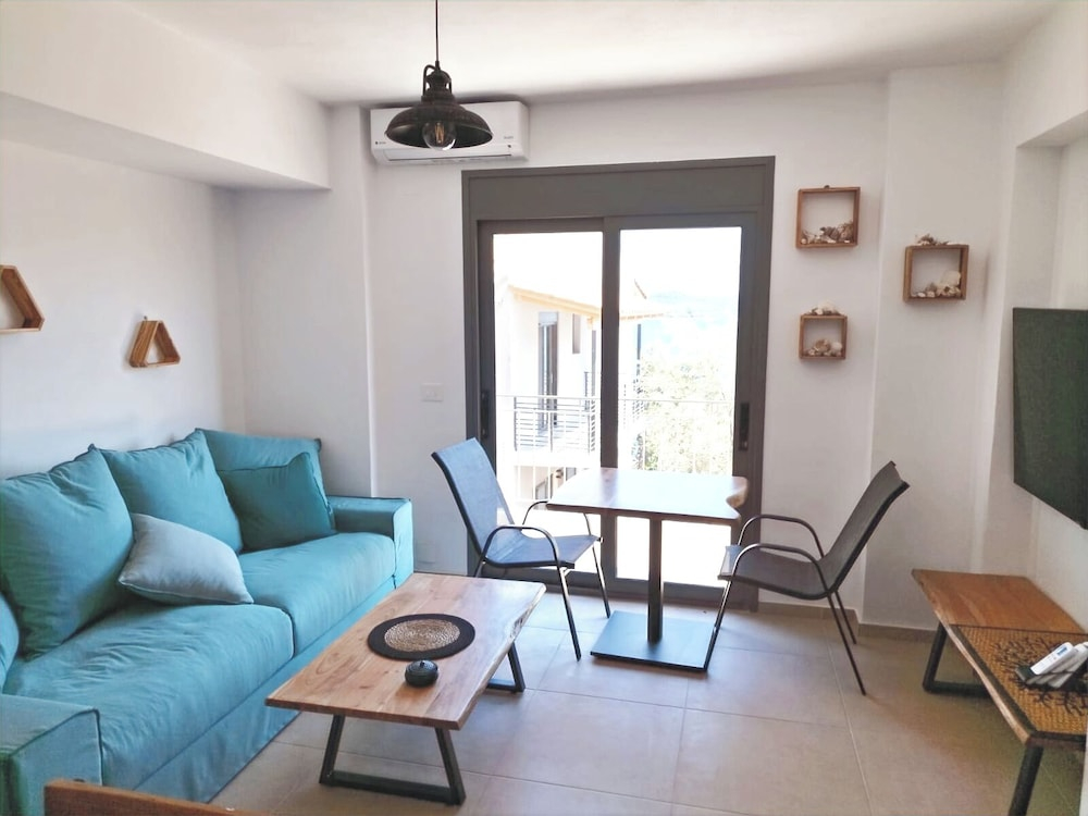 Vikis Sea View Apartment
