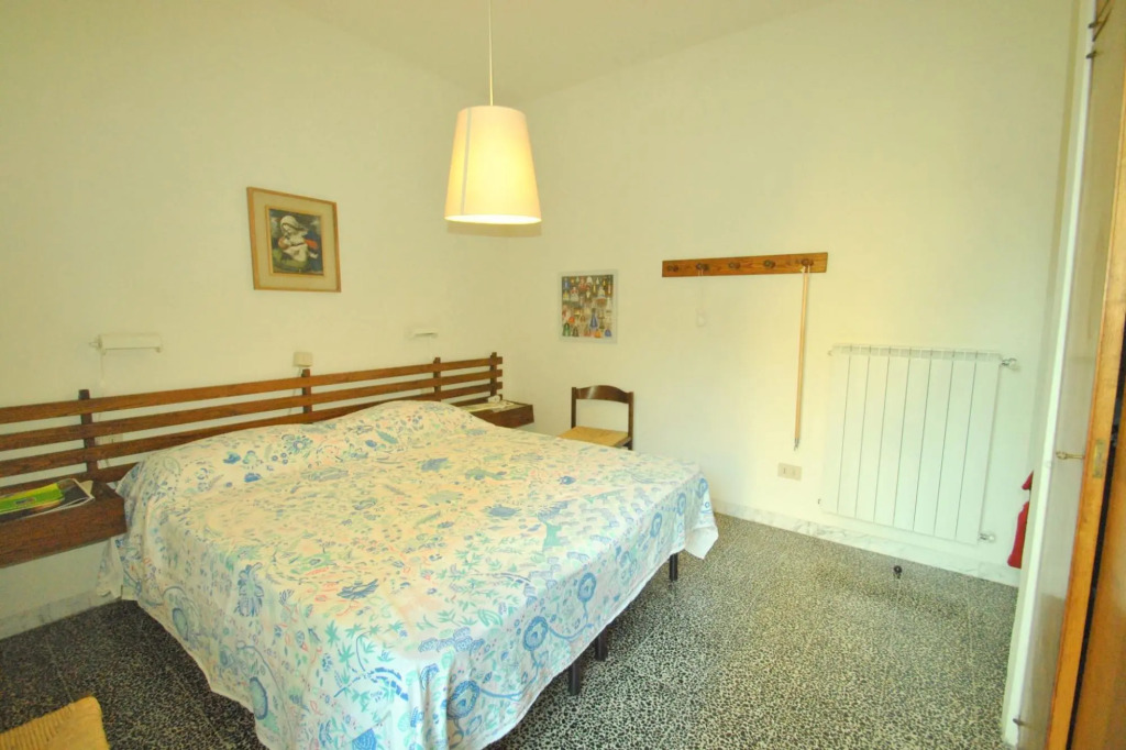 In vacation residence , 40 mt from the sea, apartment for 4-6 people, on the mezzanine floor with a-Villa Marina - Trilo Rosa