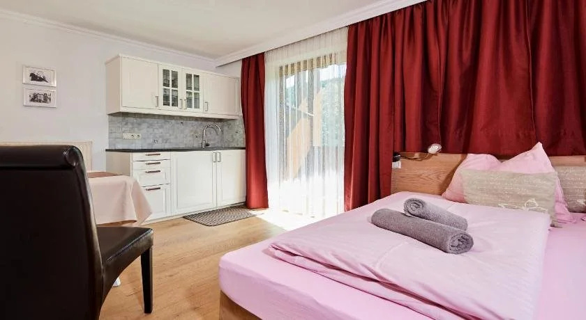 Apartments Neue Post