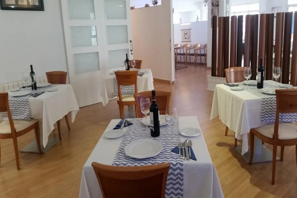 Hotel Es Nautico Suites