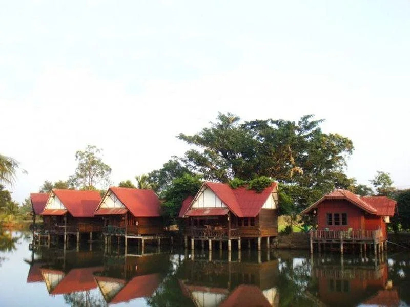 Rungaroon Resort