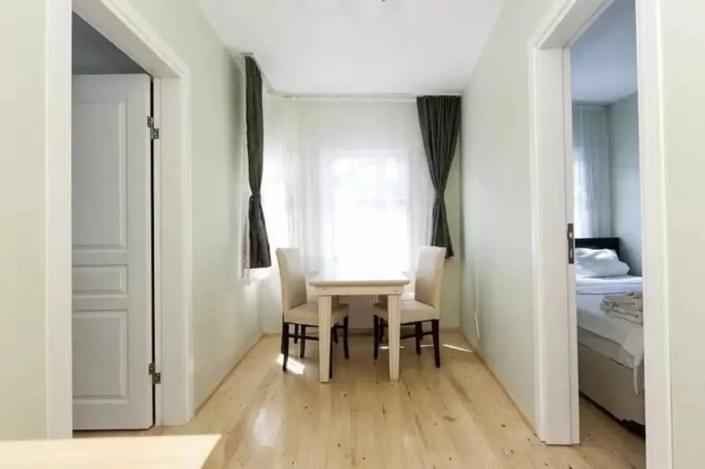 Mete Apartments