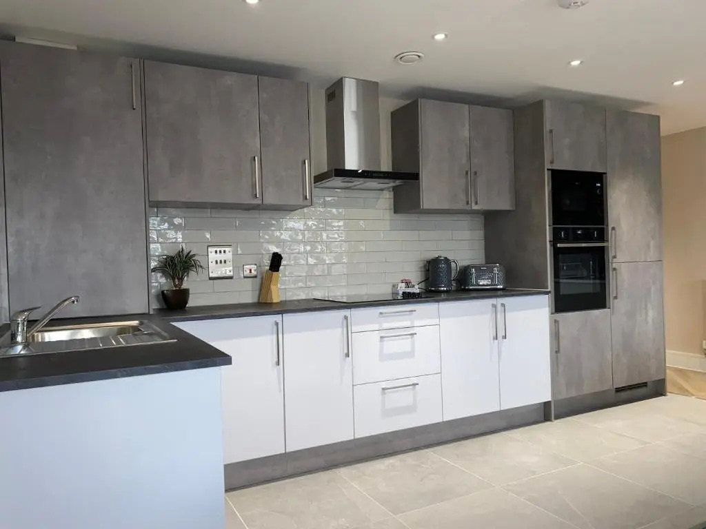 Roomotel - Sir Robert Peel Court